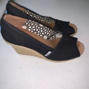 Black Canvas Toms Wedges sz 7